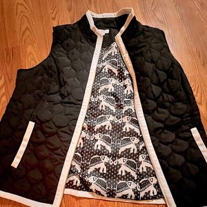 Crown & Ivy, Black Puffer Vest-Large.